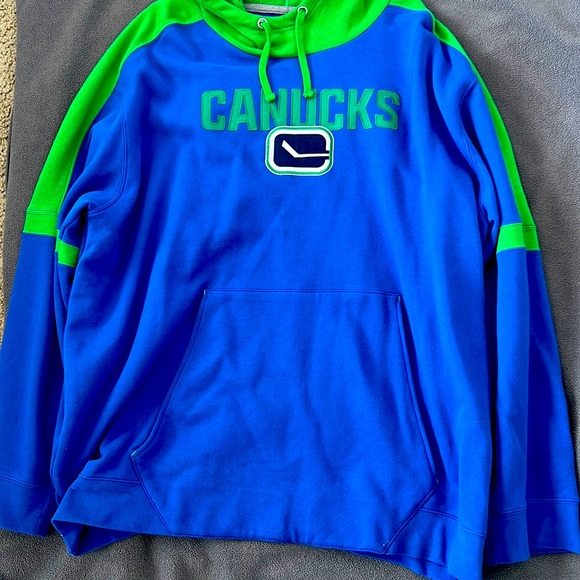 Fanatics 3xl Canucks hockey - Picture 3 of 4